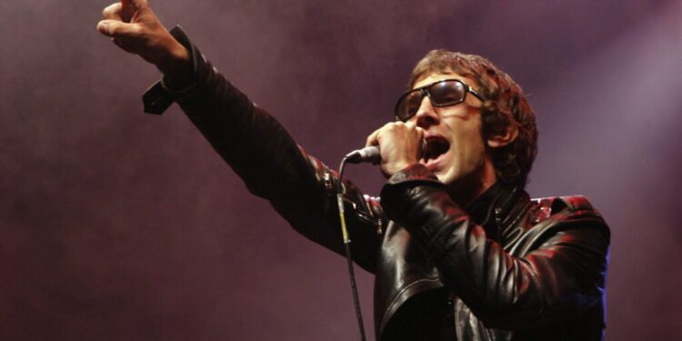 Florence and The Machine – Ship To Wrek