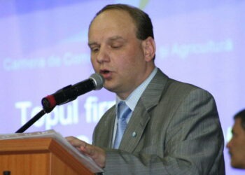 Donţu a plecat, dar nu de tot