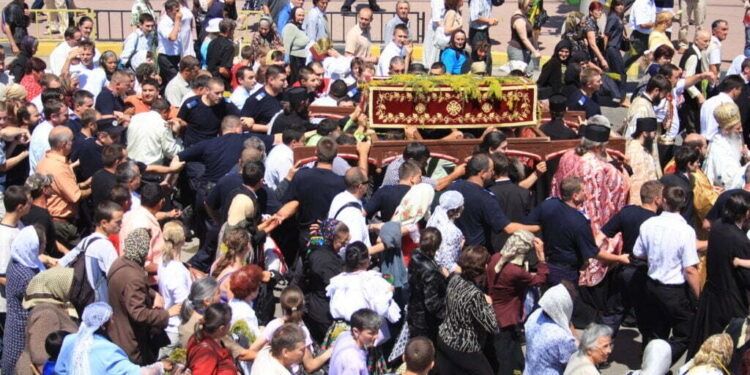 20.000 de pelerini, la moaştele Sfîntului Ioan