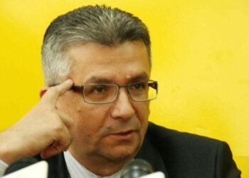 Partidul „moare”, dar el nu se predă