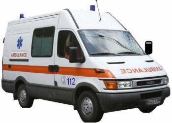 Bordurile pun piedici Ambulanţei
