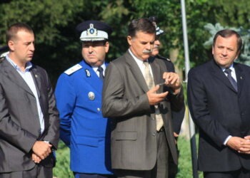 Capul tăiat, sabia nu-l taie