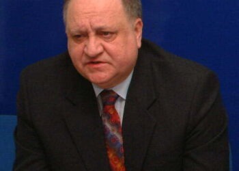 PSD Suceava l-a exclus din partid pe Cozmîncă