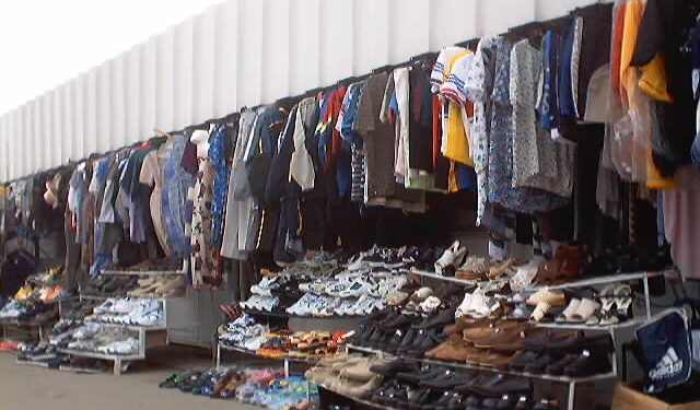 Bunuri de 250 de milioane, confiscate din Bazar