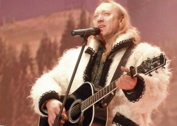 Ştefan Hruşcă, în concert la Suceava