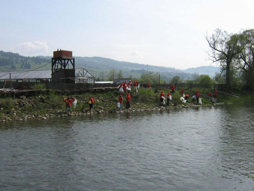 Poiana Negri: Acţiune de ecologizare