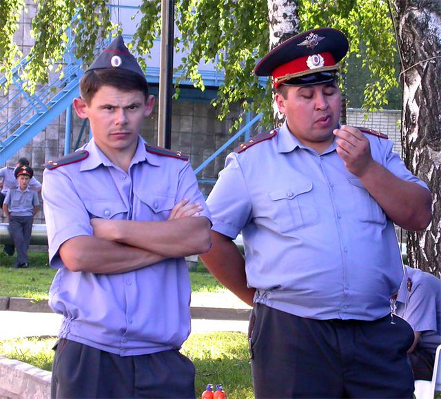 Poliţistul tot miliţian rămîne