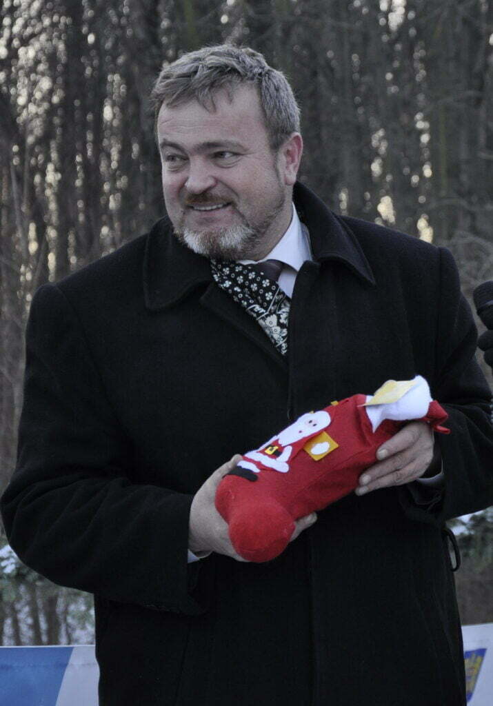 Funcţia vine, funcţia trece
