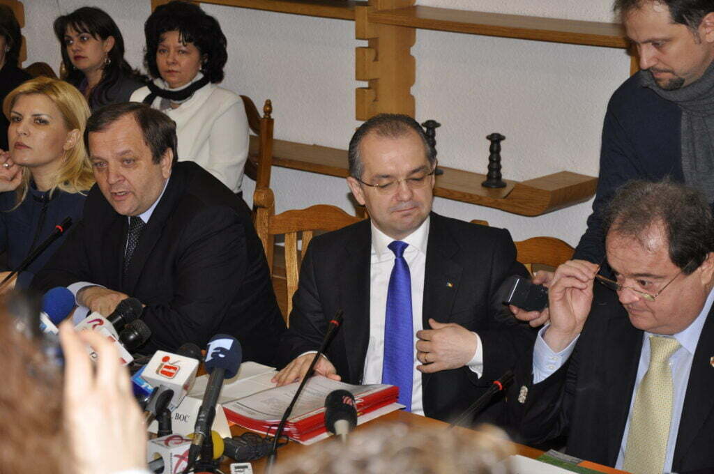 Gheorghe Flutur, între Vasile Blaga şi Emil Boc. Sau invers
