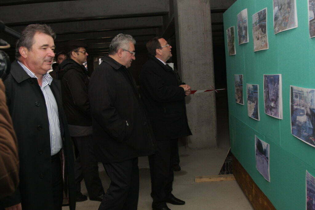 Una din cele două parcări din centrul Sucevei, inaugurată „la roşu”
