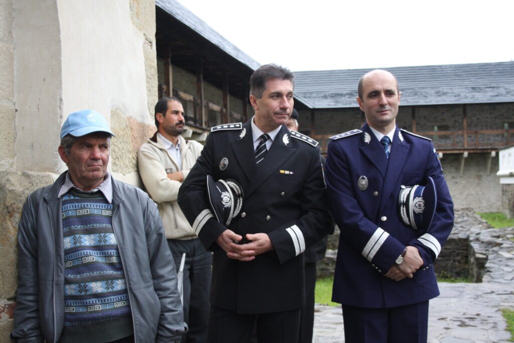 Reforma în Poliţie, un succes. Dar numai în conferinţele de presă