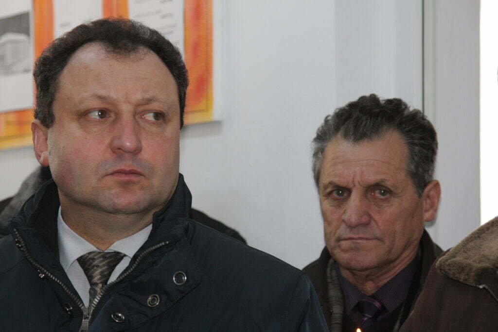 Cel mai în vîrstă primar sucevean candidează pentru un nou mandat