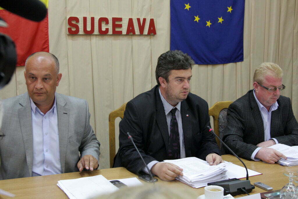 Tăcuţii din conducerea CJ Suceava