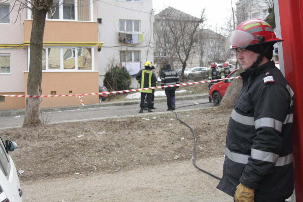 Panică într-un bloc din Obcine, din cauza fisurării unei conducte de gaz