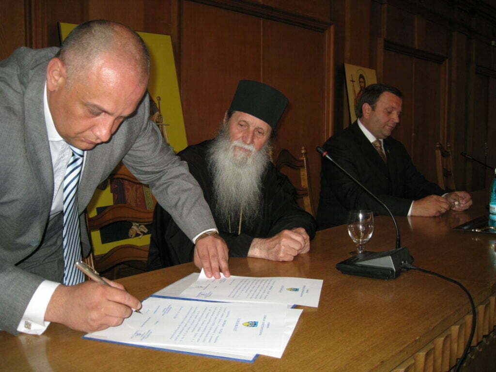 Deputatul Băişanu, influenţat de studentul la Teologie Băişanu