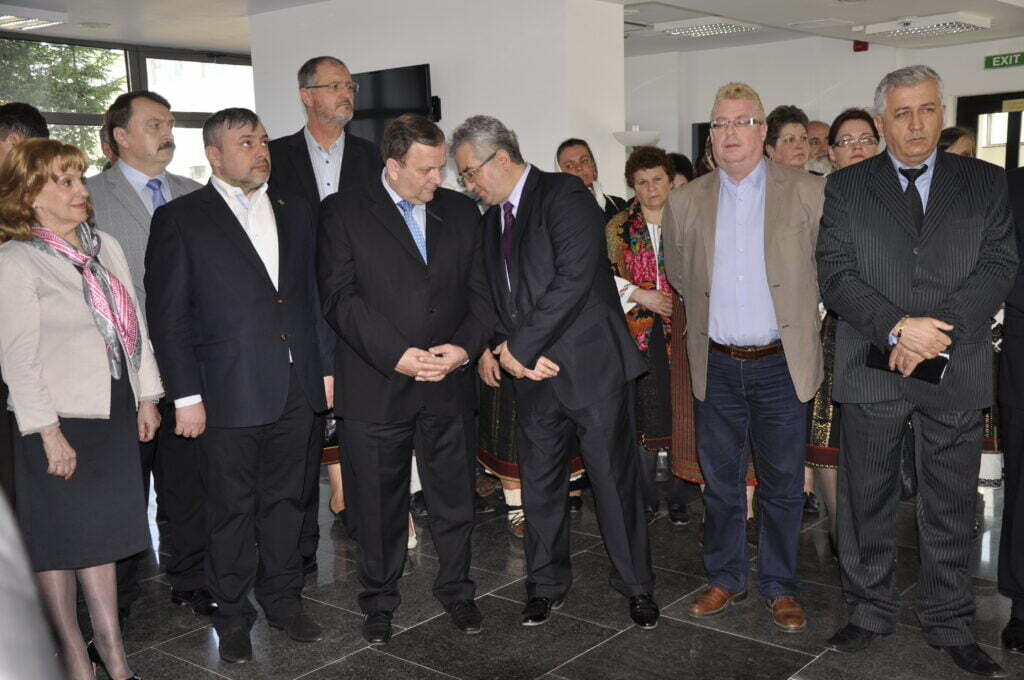 Uselişti şi pedelişti, împreună la inaugurarea Centrului obiceiurilor bucovinene