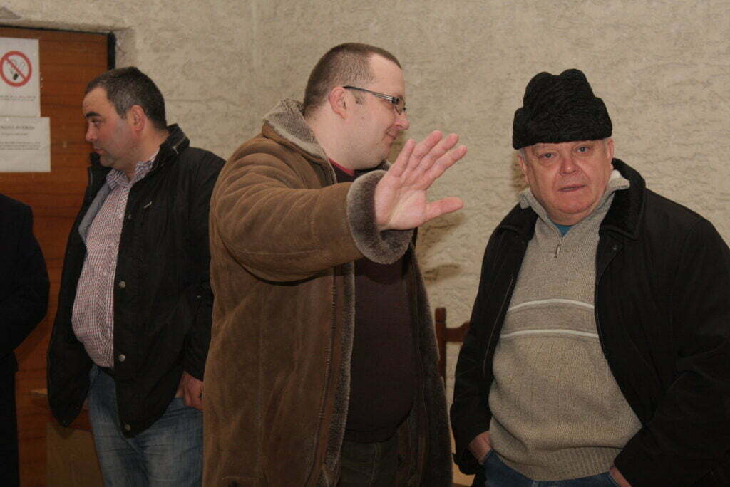 Afini au fost, afini sînt încă