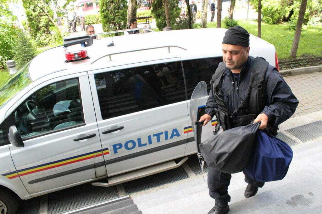 Patronul „Florconstruct”, audiat de procurorii DIICOT