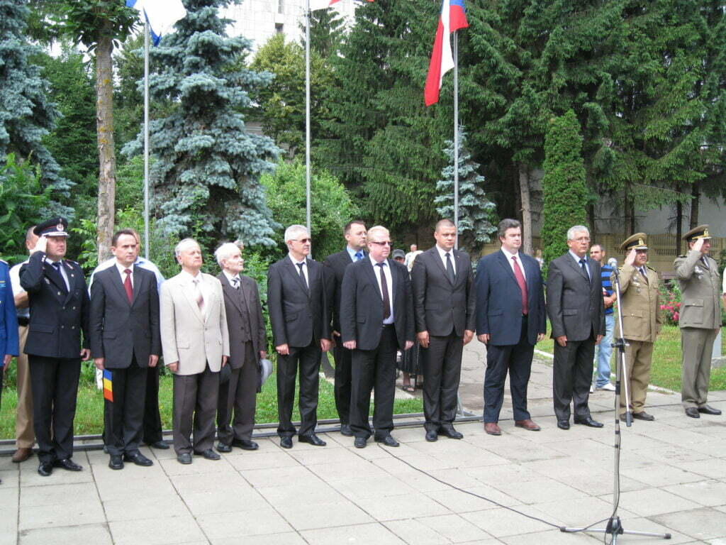 Ziua Drapelului, marcată printr-o scurtă ceremonie