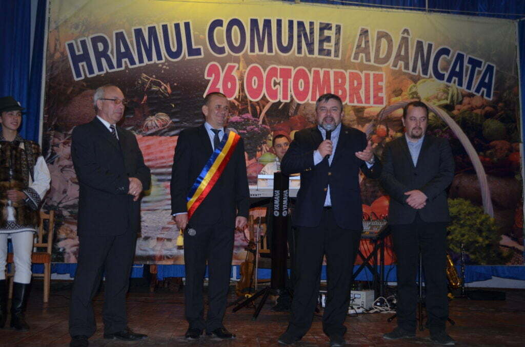 Spectacol, lansare de carte, sarmale şi cozonac, la Hramul Comunei Adîncata