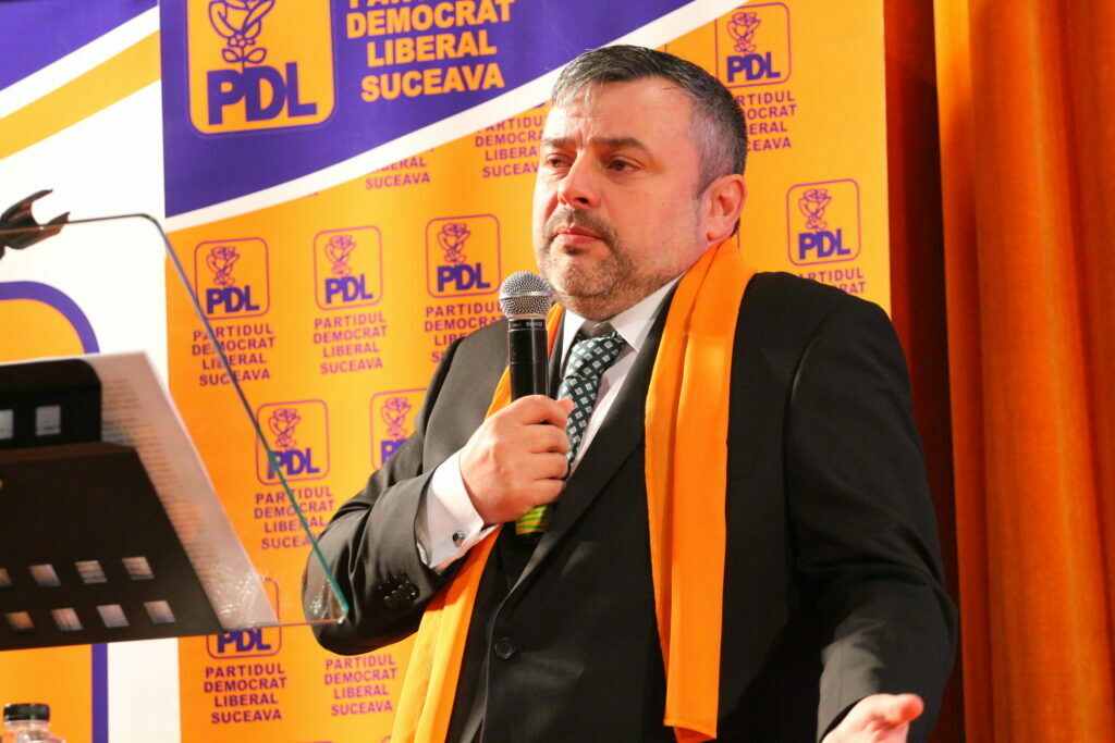 Deputatul Balan a cerut demisia prefectului Sinescu