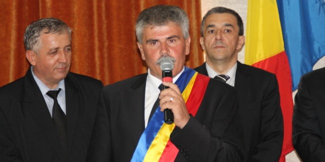 Lucrările de reabilitare a Primăriei Cîmpulung, încheiate