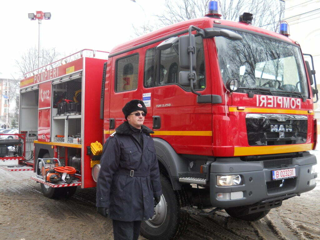Pompierii suceveni, 77 de intervenţii în cinci zile