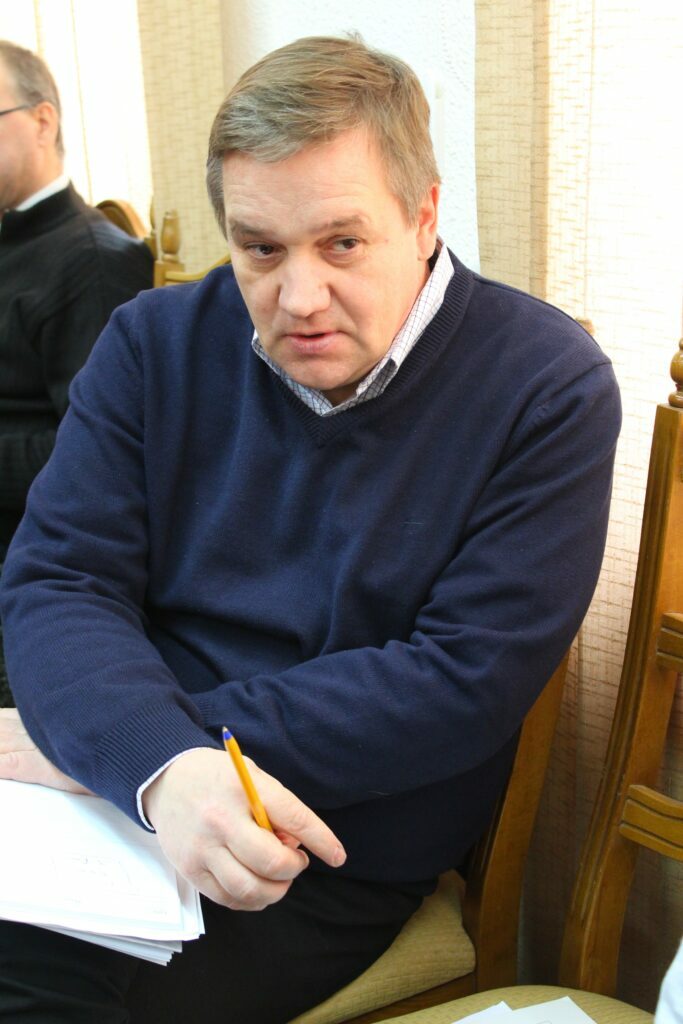 Aproape 300.000 de euro, din fructe de pădure