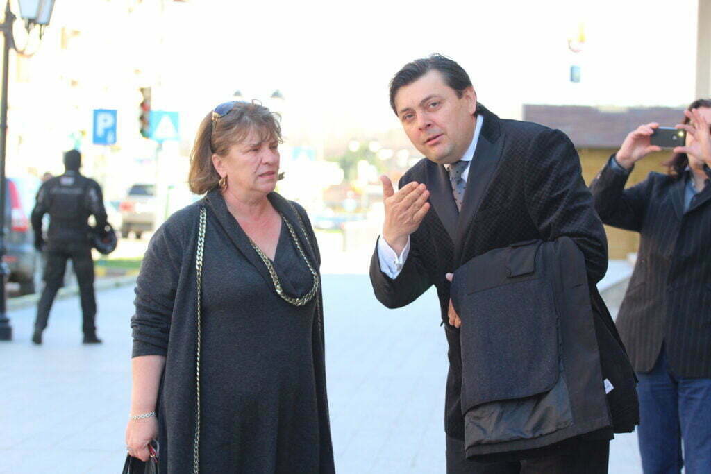 Minciuni liberale