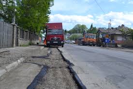 Strada Suceava din Fălticeni ar putea fi asfaltată