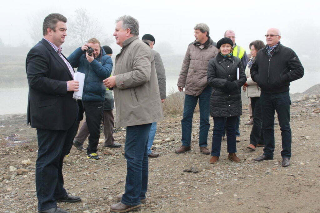 Groapa de gunoi de pe Mirăuţi, ecologizată înainte de termen