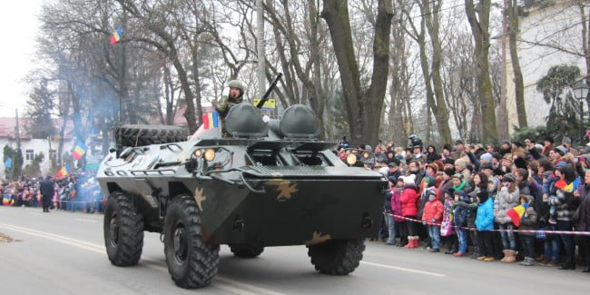 Paradă militară, de Ziua Naţională a României