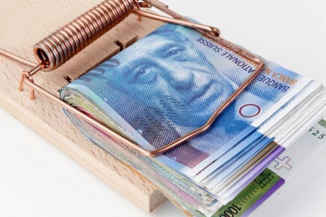 Francul elveţian, pentru unii mumă pentru alţii ciumă