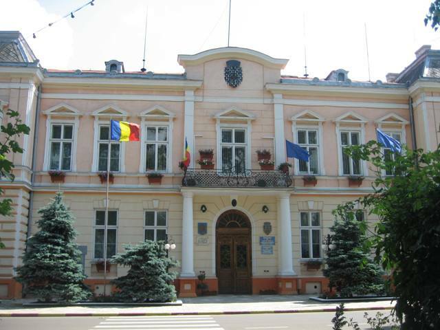 Ca la Rădăuţi, la nimeni