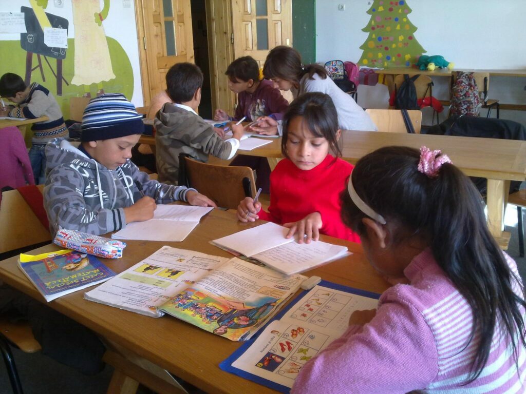 Fundaţia FARA, ajutor pentru mii de copii