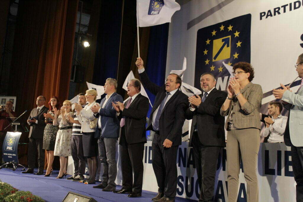 Blaga promite un post de ministru pentru Suceava