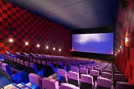 Avem sală de cinema, nu şi filme