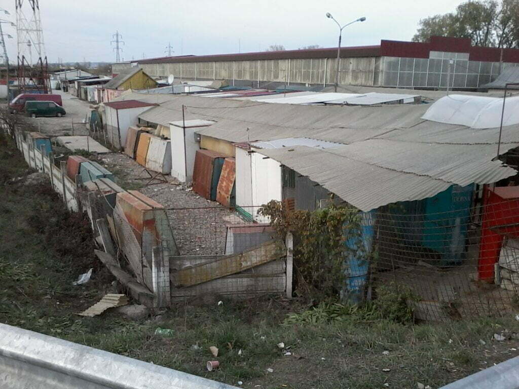 ISU a închis bazarul Sucevei