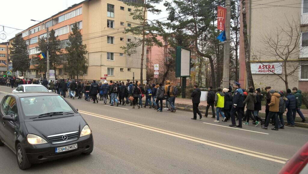 Marş pentru persoanele cu dizabilităţi
