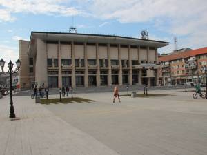 Oferte pentru continuarea modernizării zonei centrale