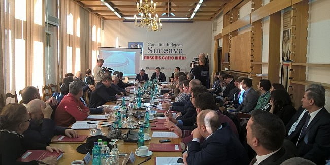 Cu curaj, împotriva vîntului