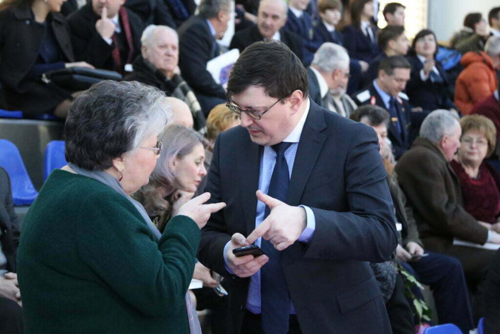 Candidatura lui Brădăţan, discutată săptămîna viitoare