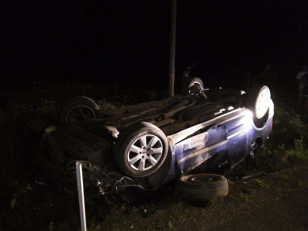 Accident cu trei răniţi, la Dumbrăveni