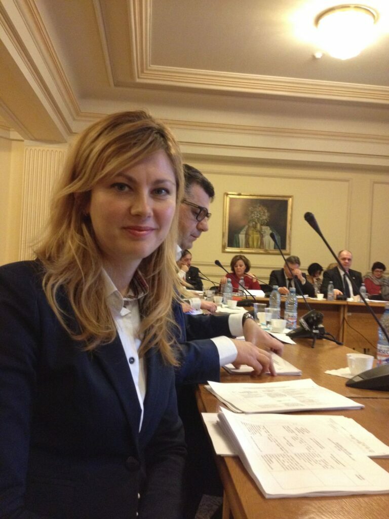Deputata Cobuz, interpelare adresată ministrului Sănătăţii