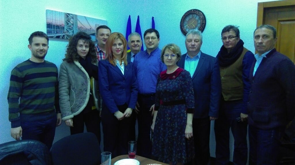 Deputata Cobuz, întîlnire cu consilierii PSD