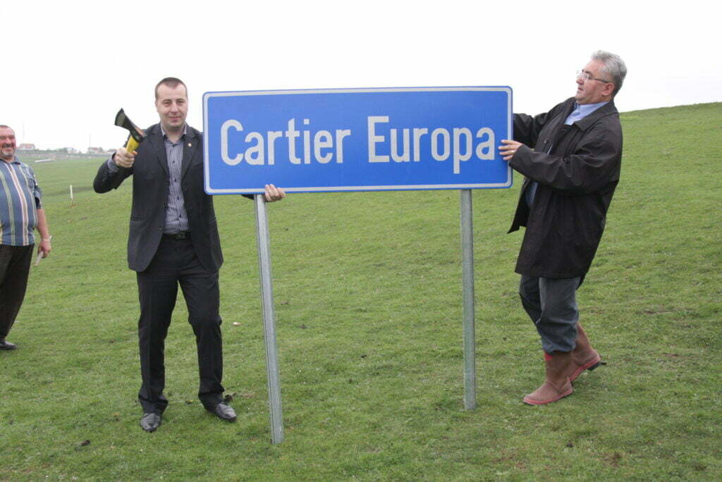 Întîrzieri la drumurile şi parcările din cartierul Europa