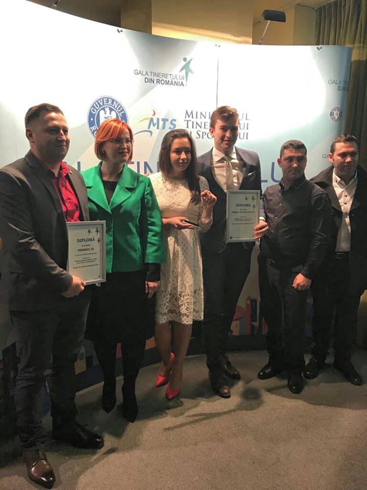 Hotărăşte-te, oengeule Rădăuţi şi Civic care eşti!