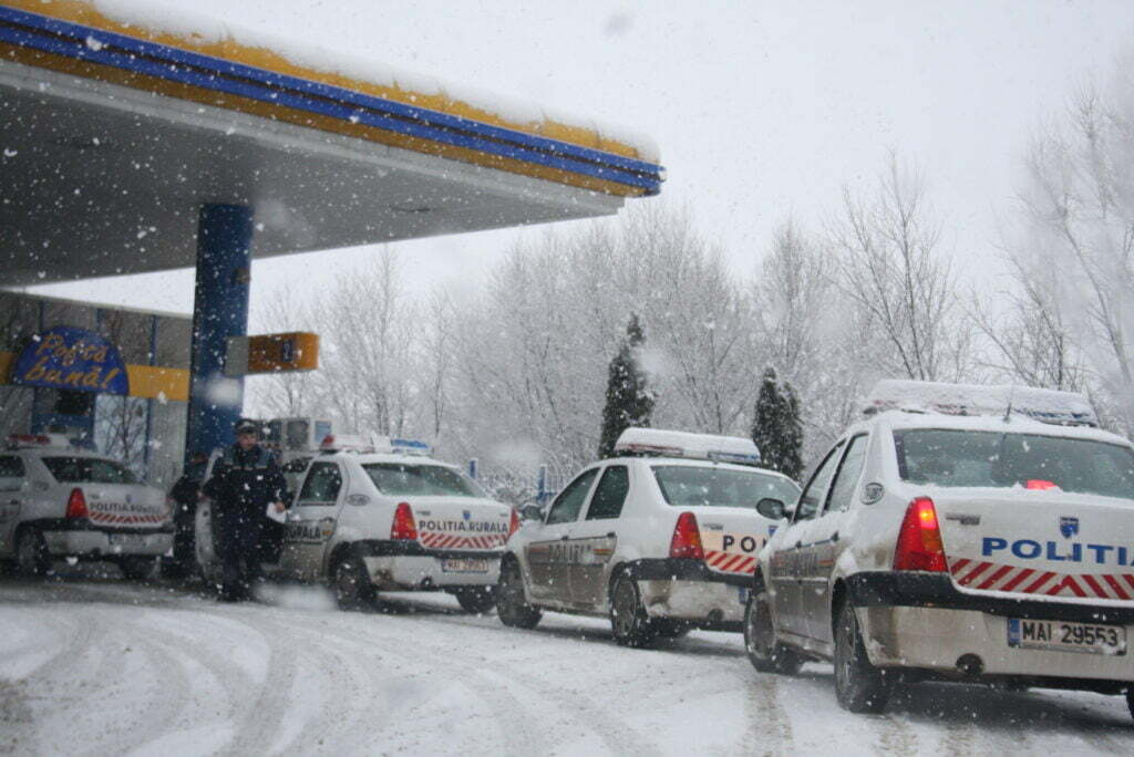 Poliţia Economică, verificări la 76 de firme