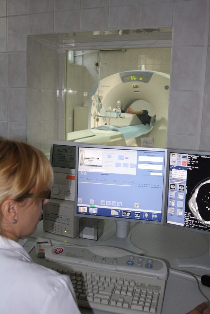 Spitalul Judeţean: Medicii au acţionat corect în cazul femeii care a murit din cauza peritonitei