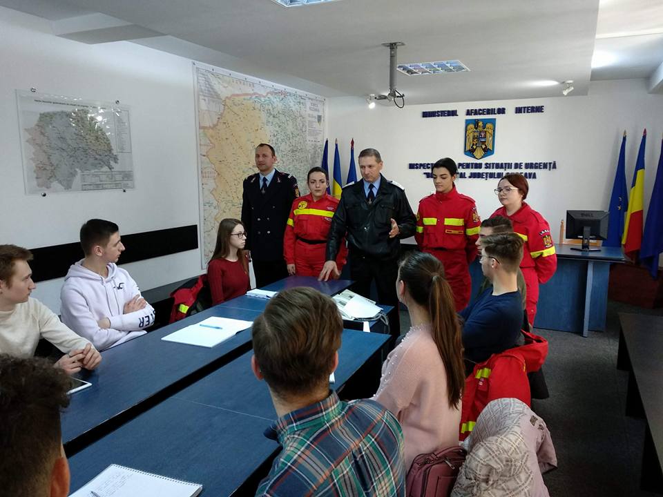 ISU Suceava, pregătire cu seria a IV-a de voluntari